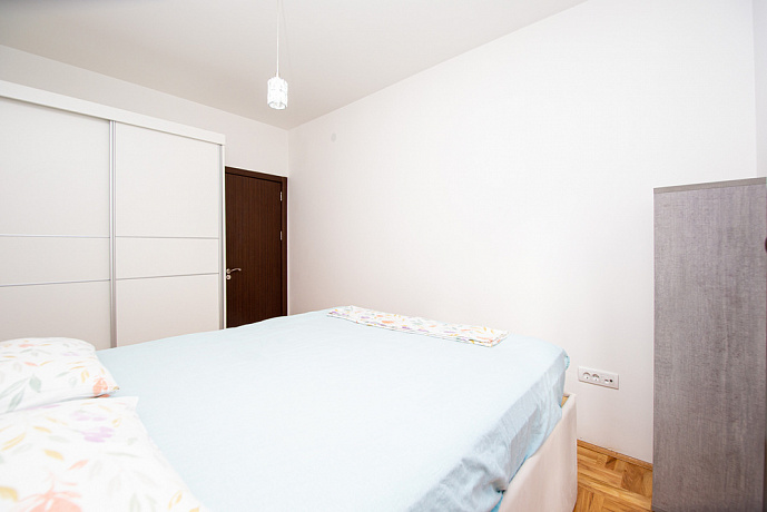 Apartment mit einem Schlafzimmer zum Verkauf in Becici in der Nähe des Meeres