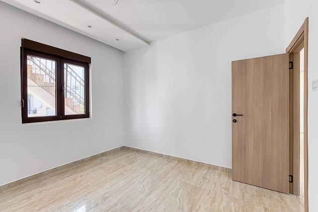 Renovierte Wohnung in Tivat, 78 m² — photo 15