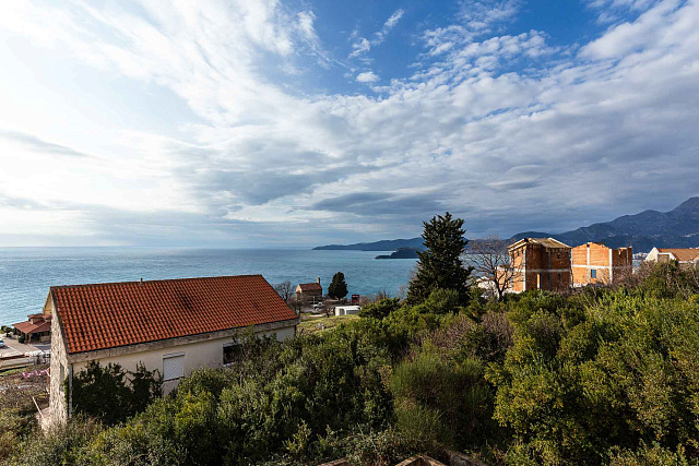 Spacious 3-Story House with Sea View in Blizikuce — photo 31