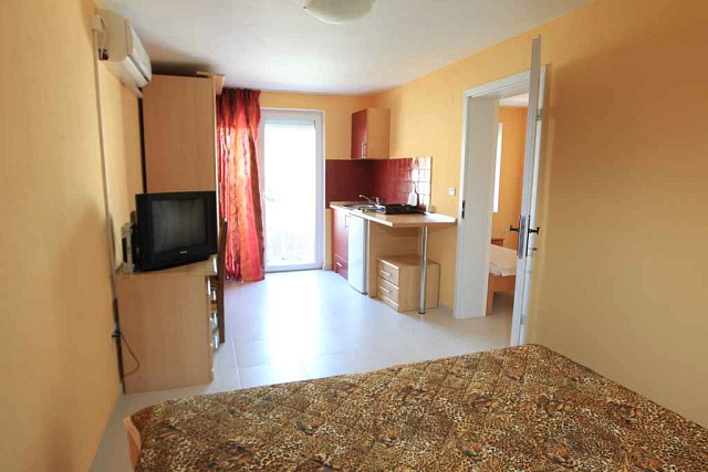 Budva-Hotels — photo 5