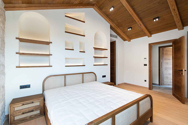 Eine außergewöhnliche Luxusvilla am Meer in Žanjice — photo 10