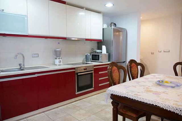 Apartment mit zwei Schlafzimmern und Meerblick in Kotor — photo 6