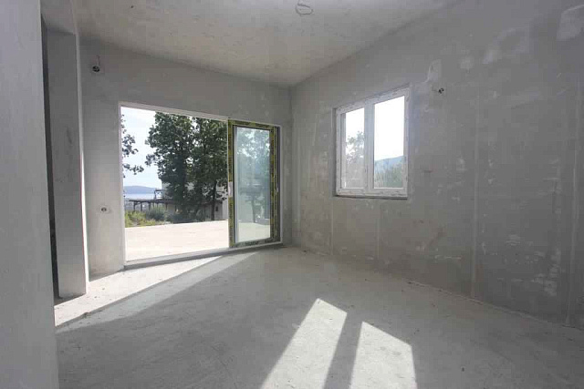 Zweistöckiges Haus mit Meer- und Bergblick in der Gegend der Stadt Herceg Novi — photo 4
