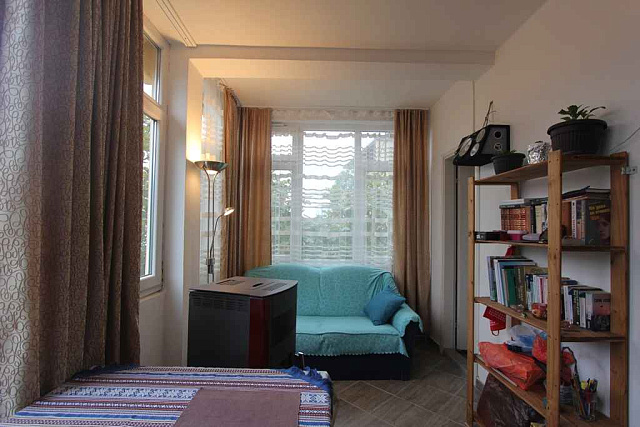 Zweistöckiges Haus mit Meerblick in Kamenari — photo 6