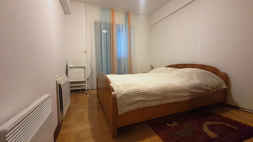 Apartment mit einem Schlafzimmer in Budva