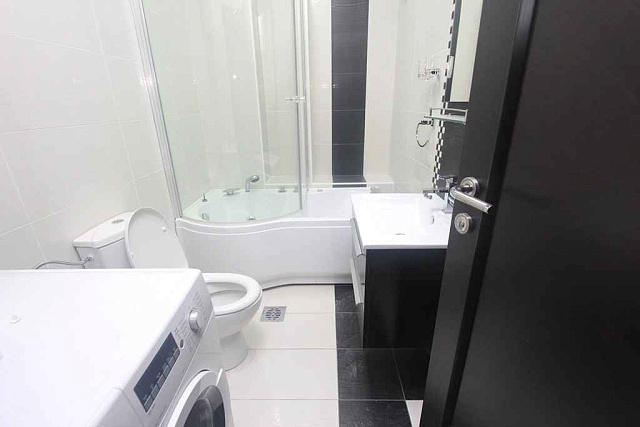 Aparthotel in Budva — photo 17