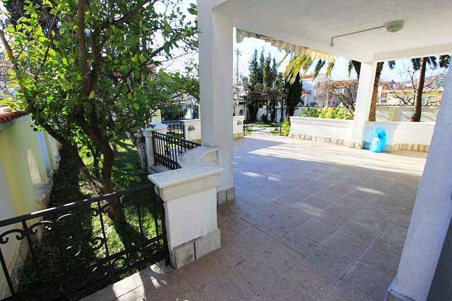 Minihotel in Sutomore — photo 4