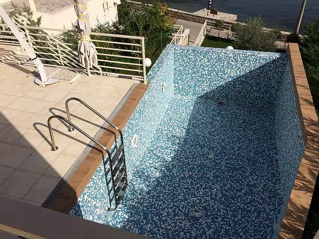 Modernes Haus in Stoliv mit Pool — photo 14