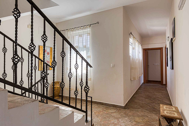 Villa mit Meerblick in Becici — photo 14
