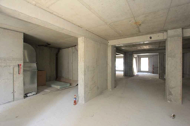 Zwei kommerzielle Einrichtungen in Budva — photo 4