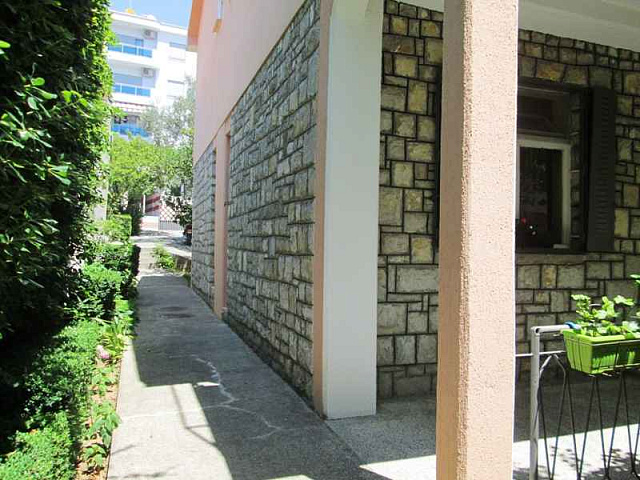 Haus in Petrovac — photo 12