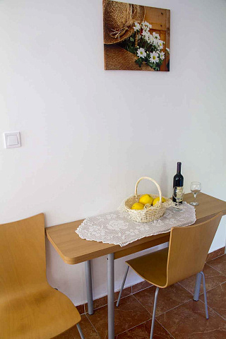 Studio in Sveti Stefan mit wunderschönem Meerblick — photo 6