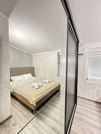 Apartment mit zwei Schlafzimmern in Budva mit Meerblick