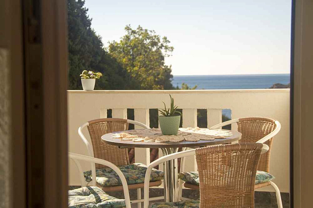 Studio in Sveti Stefan mit wunderschönem Meerblick — photo 10