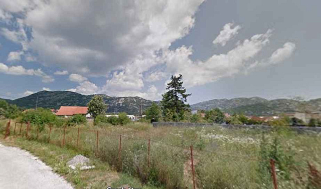 INDUSTRIE- UND GEWERBEKOMPLEX ZU VERKAUFEN – CETINJE, 22.500 m² GRUNDSTÜCK + MEHRERE GEBÄUDE