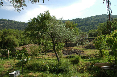 Grundstück mit Meerblick in Tivat