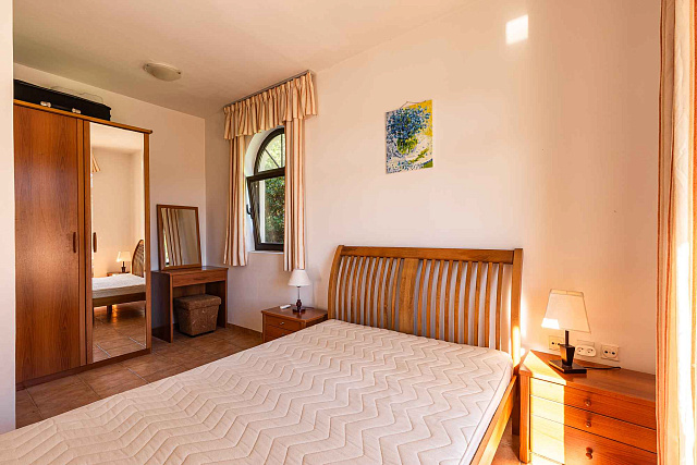 Gemütliche Wohnung in Bigovo direkt am Meer — mit Terrasse und Meerblick — photo 4
