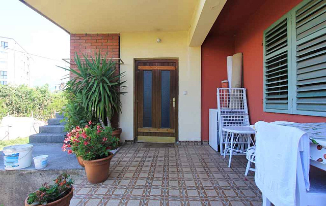 Haus mit schönem Innenhof in Bar — photo 9