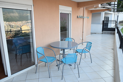Geräumige 3-Zimmer-Wohnung mit atemberaubendem Meerblick