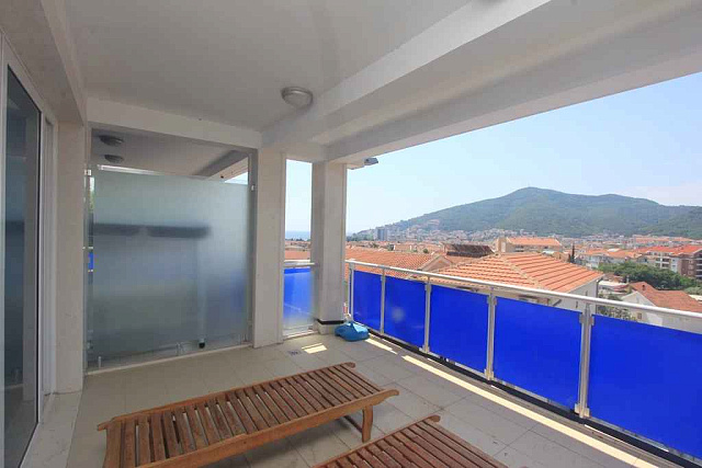 Wohnung in Budva — photo 10