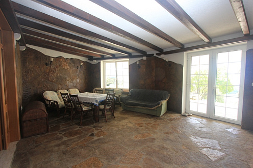 Luxusvilla mit Meerblick