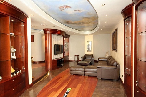 Möbliertes Haus zum Verkauf in Susnje, Bar