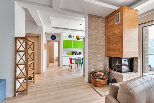 107 m² große 3-Zimmer-Wohnung mit Panoramablick auf das Meer in Kostanjica