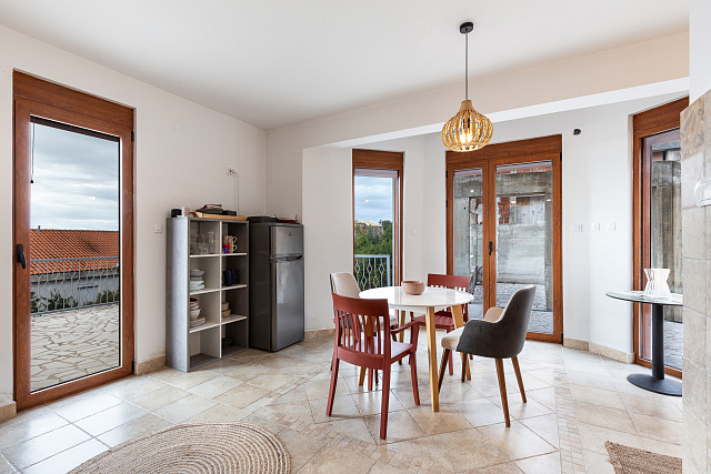 Spacious 3-Story House with Sea View in Blizikuce — photo 7