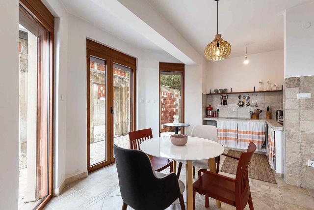 Spacious 3-Story House with Sea View in Blizikuce — photo 9
