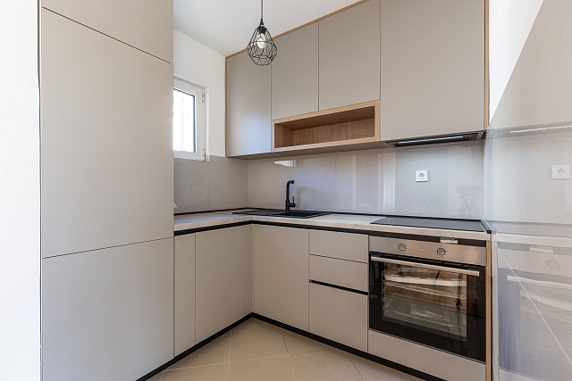 Geräumige 64 m² Wohnung mit Meerblick in Bečići — photo 10