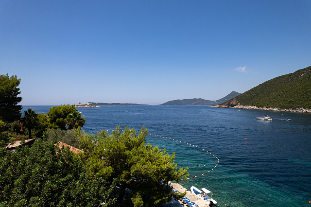 Luxuriöse Villa in erster Reihe am Meer Lustica  — photo 9