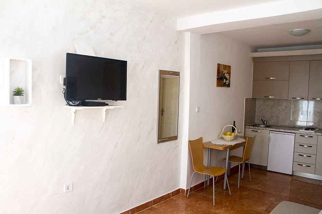 Studio in Sveti Stefan mit wunderschönem Meerblick — photo 7