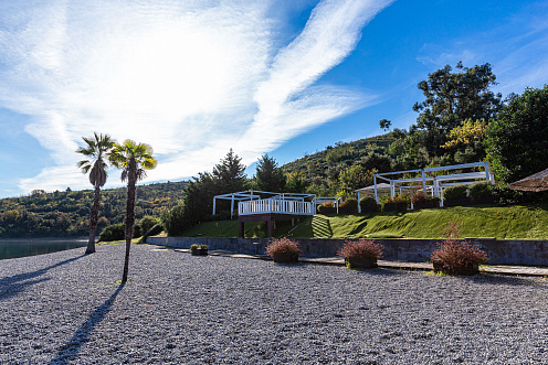 Exklusives Grundstück zu Verkaufen in Tivat