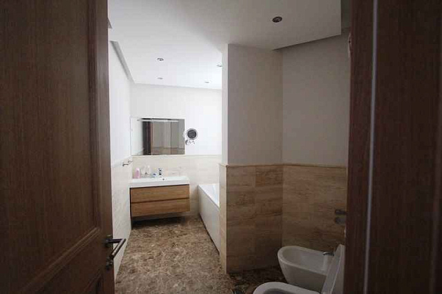 Villa mit Pool in Budva — photo 10