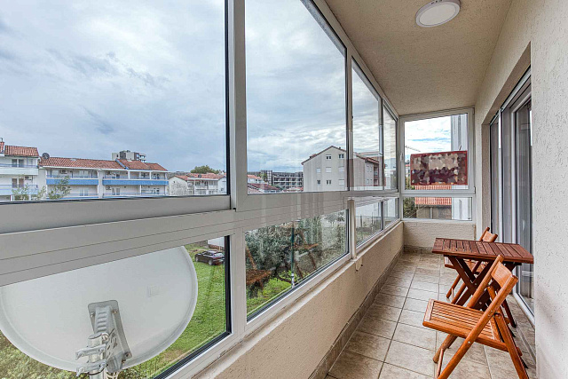 Wohnung mit 2 Schlafzimmern in Bečići — photo 12