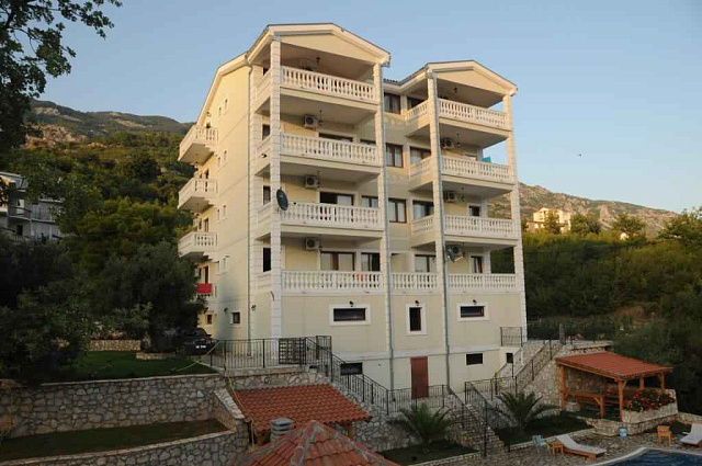 Gemütliche Villa in Budva — photo 7