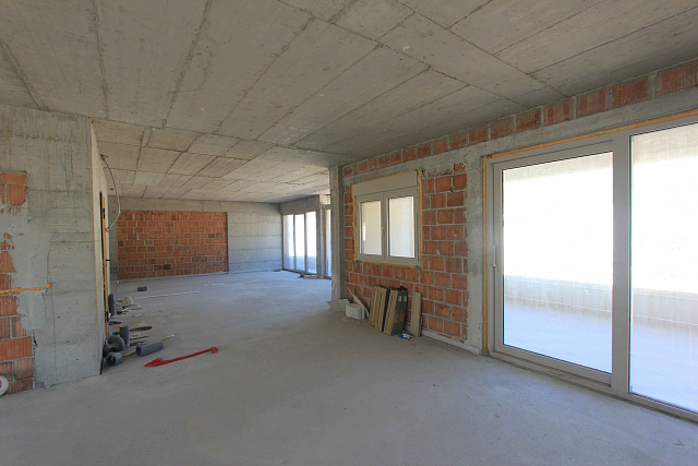 Penthouse in Budva with amazing view — photo 13