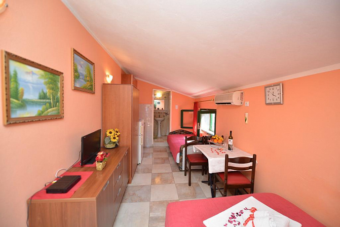 Mini-Hotel in Dobrota