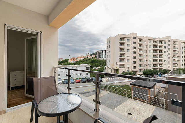 6894 1-Zimmer-Apartment, 48 m² in Bečići — photo 7