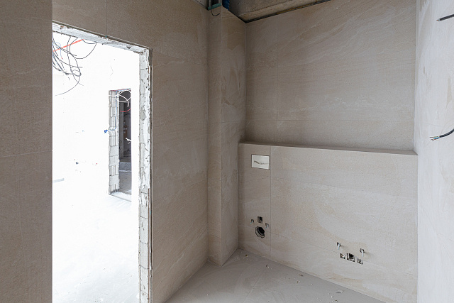 Moderne Einzimmerwohnung in Budva mit optionaler Garage — photo 12