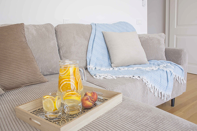 Luxuriöse Zwei-Zimmer-Wohnung mit großer Terrasse in Bečići — photo 9