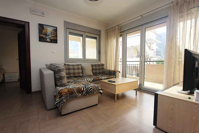 Wohnung in Dobrota — photo 6