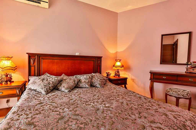 Villa zum Verkauf in attraktiver Lage in Budva — photo 7