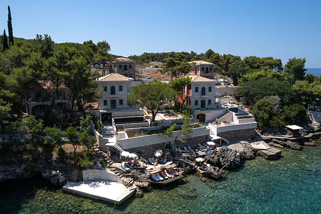 Luxuriöse Villa in erster Reihe am Meer Lustica  — photo 4