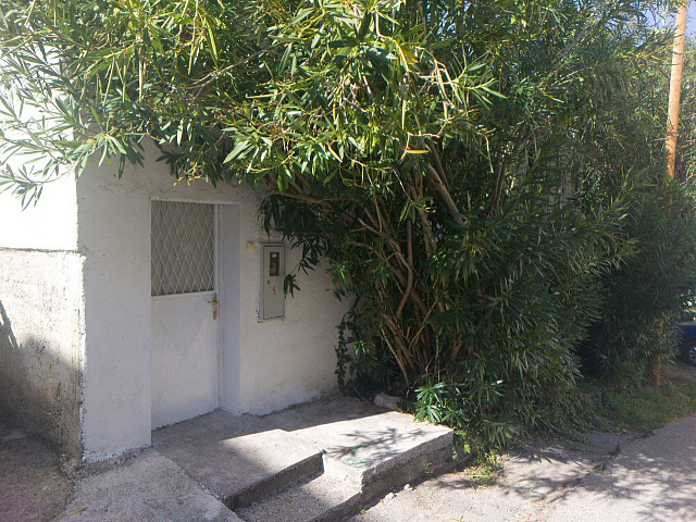 Haus mit zwei Wohnungen in Becici — photo 18