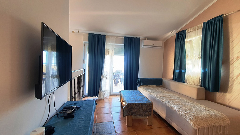 Maisonette-Wohnung mit Panoramablick auf Budva und das Meer