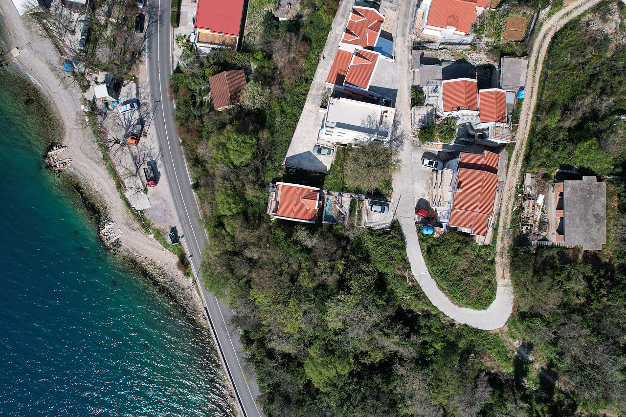 Gemütliche Villa mit Meerblick in Lepetani