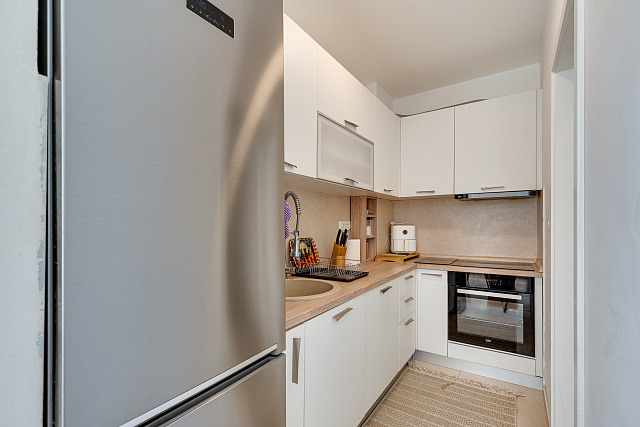Attraktive 86 m² Wohnung in Dobrota – Große Terrasse, Meerblick, Garage & Abstellraum — photo 6