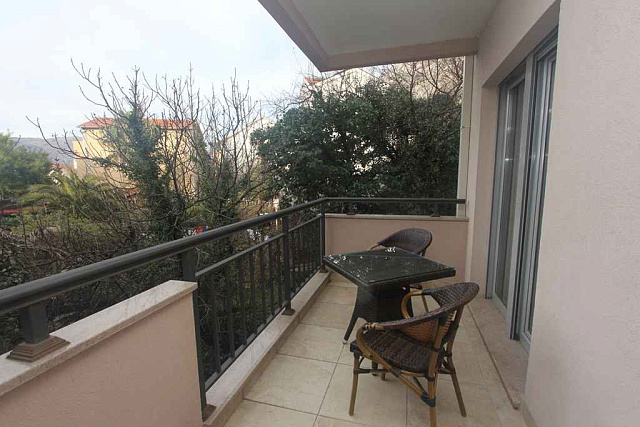 Wohnung in Dobrota — photo 7