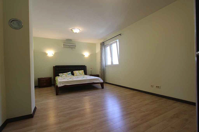Villa mit Pool in Sutomore — photo 8